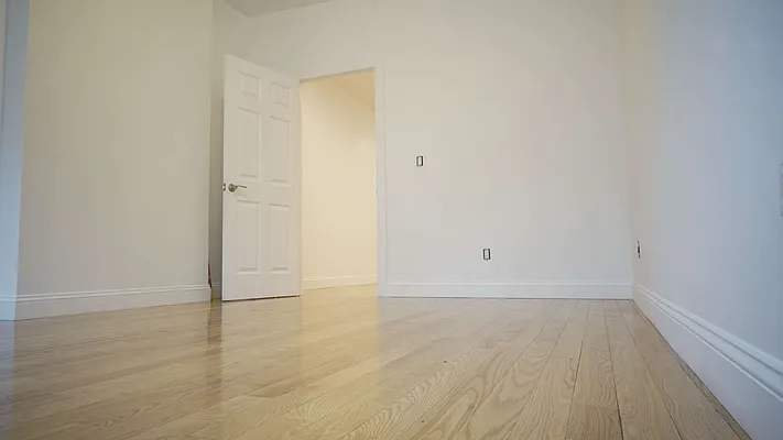 Rented by Nooklyn NYC LLC | media 20