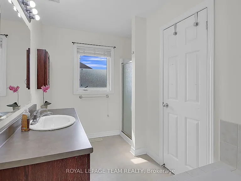 159 Tacom Cir — Photo 14