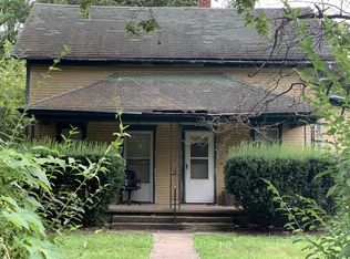 1601 W Catalpa St, Springfield, MO 65807