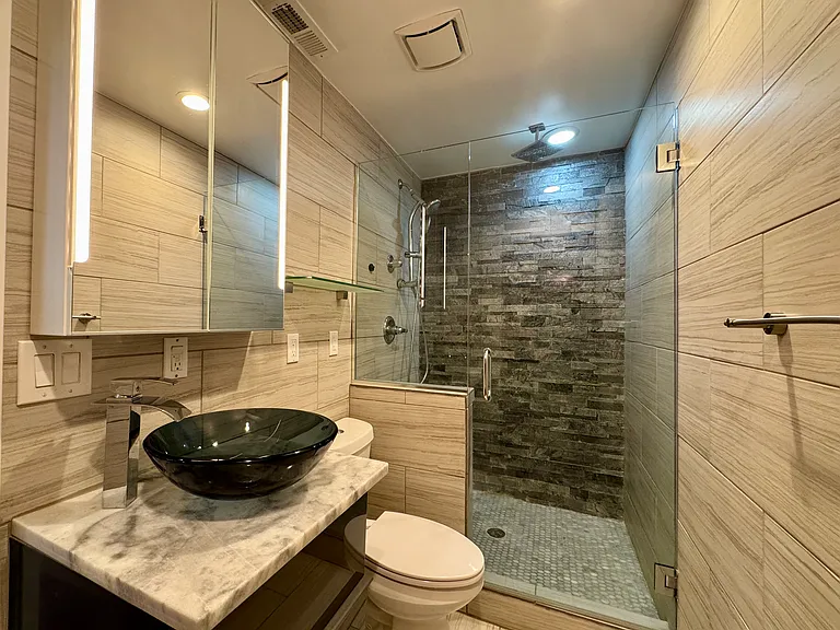 2910 Ivy St — Photo 12