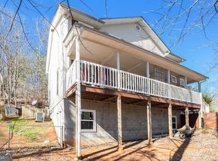 3424 Jet Wright Rd, Gainesville, GA 30506