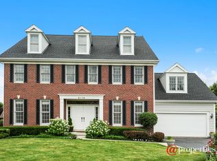 2119 Stratford Ln, Glenview, IL 60026