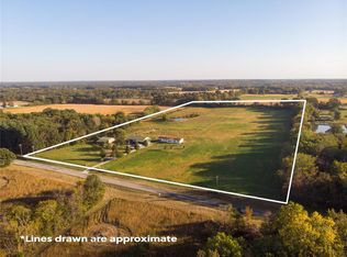 6074 Kell Rd, Texico, IL 62889