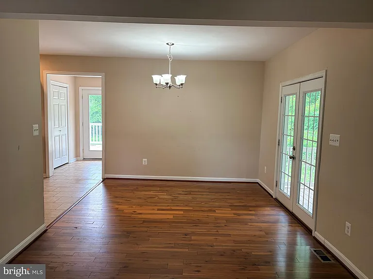 2831 Harford Rd — Photo 4