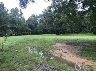 290 Edna Dr, Rose Hill Acres, TX 77657