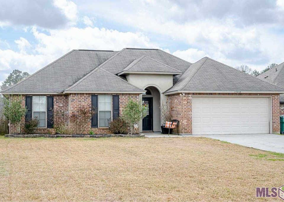 1st image of 15018 Cross Gate Dr