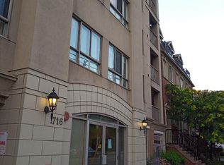 716 Kingston Rd #201, Toronto, ON M4E1R7
