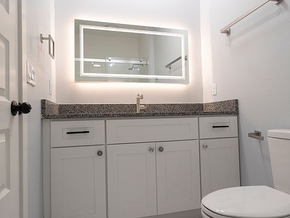 4th image of 1255 N Cotton St #101