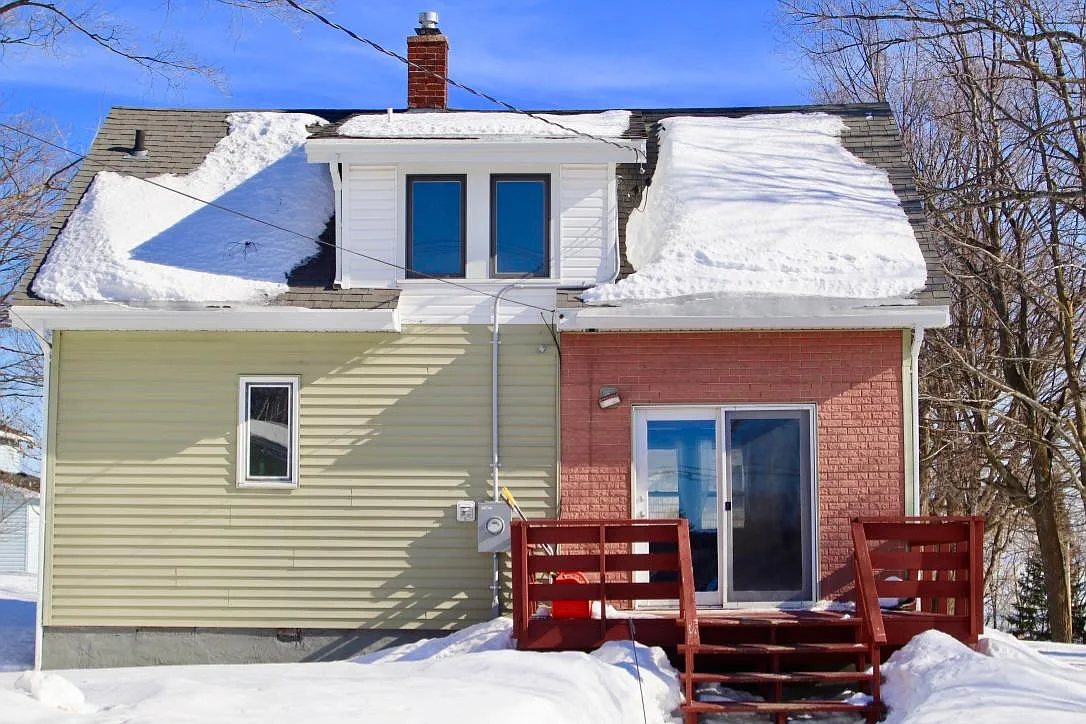 Building Photo - 1127 Missouri Ave