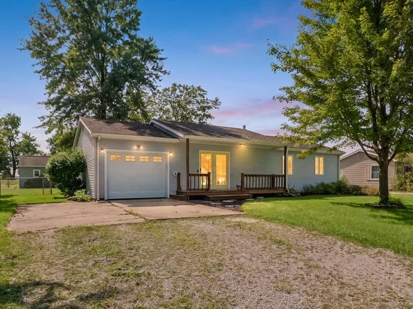 404 W Broadway St, Ogden, IL 61859