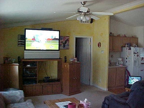 3rd image of 5378 Woods Dr
