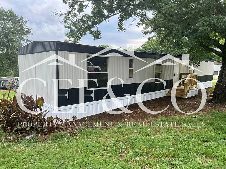 130 Brackett Dr — Photo 10