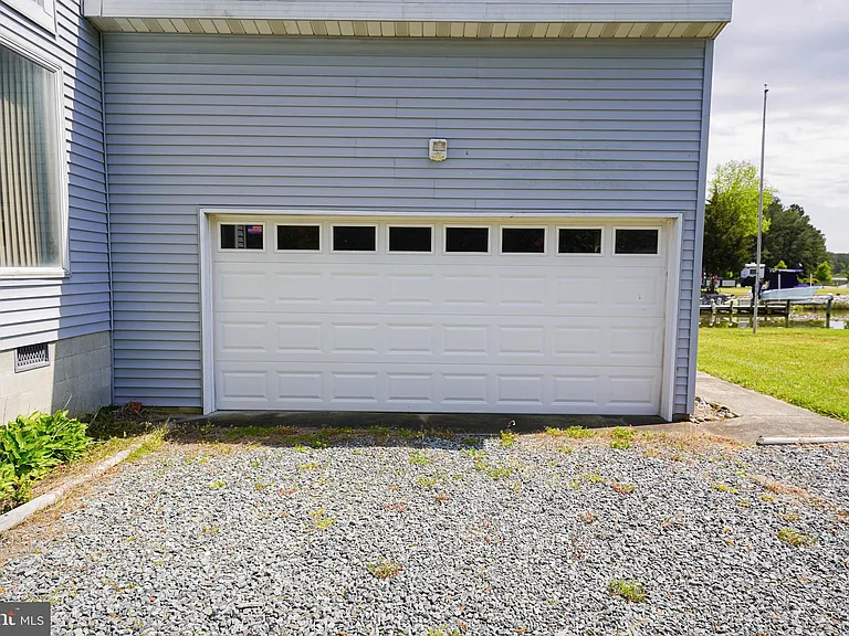39028 Bayview W — Photo 18