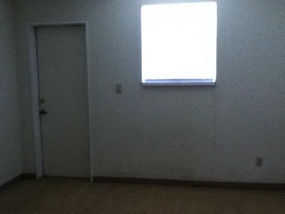 5th image of 5747 Luella St APT 4