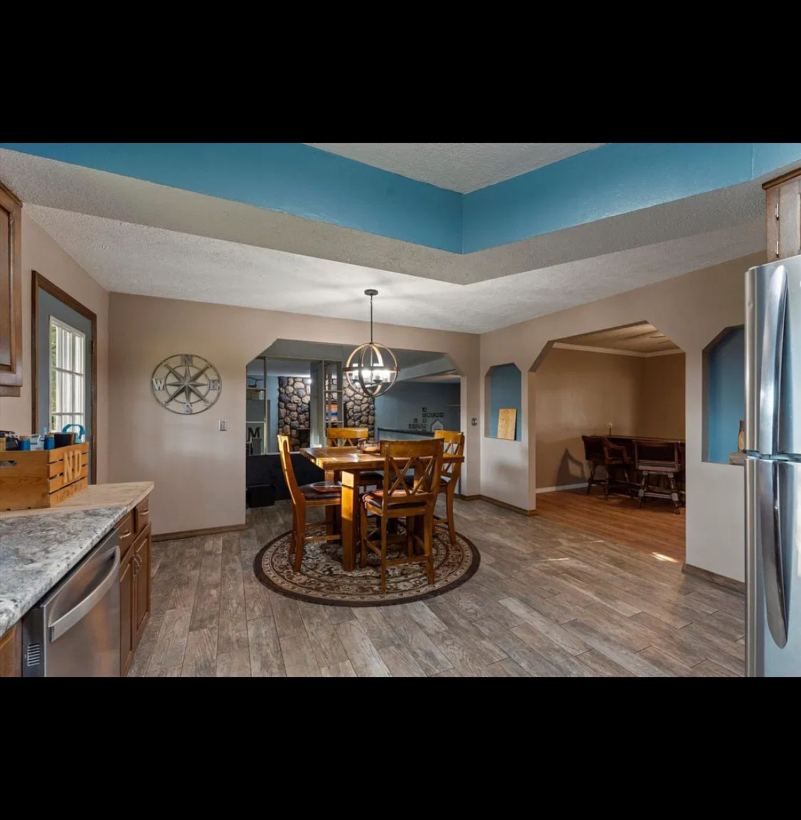4 bed, 2540 sqft, $2,800 — Photo 3