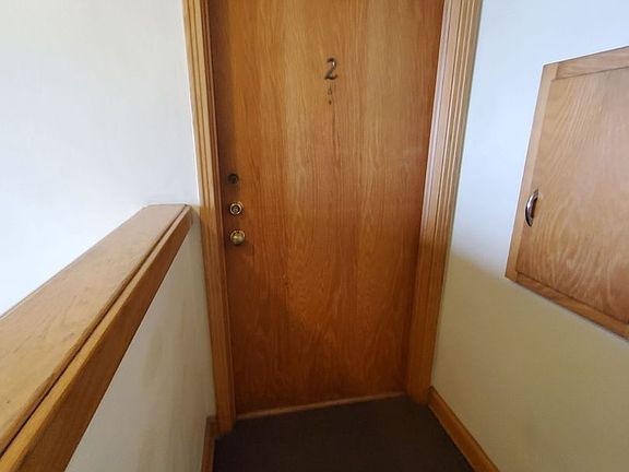 2nd image of 4030 S Kinnickinnic Ave APT 2