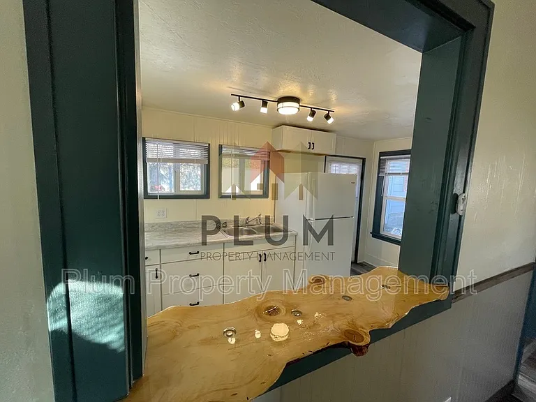 1505 Sherwood St #2 — Photo 9