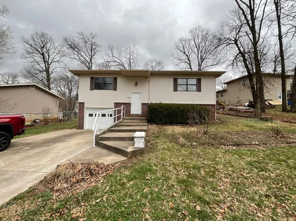 1903 E Samuel J St, Ozark, MO
