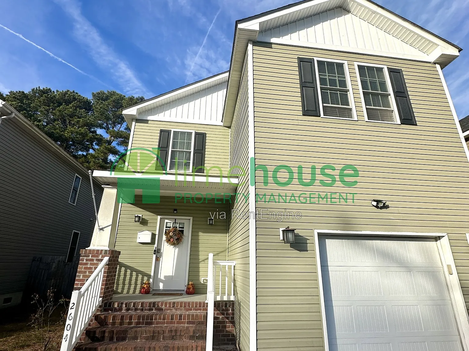 4 bed, 2.5 bath, 2246 sqft, $2,350 — Photo 1