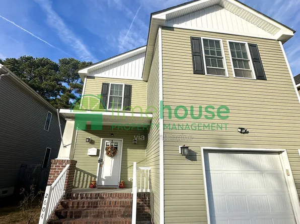 2604 Greenwood Dr, Portsmouth, VA 23702