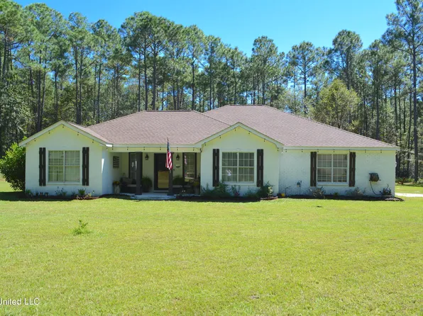 8608 Seaman Rd, Ocean Springs, MS 39565