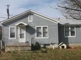 820 S Pope Ave, Independence, MO 64050