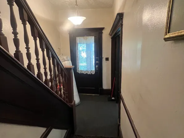 178 Lefferts Avenue image 8 of 18