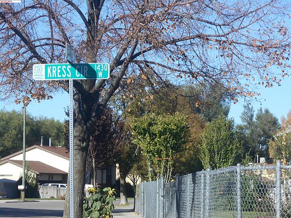 5th image of 429 N Kress Cir