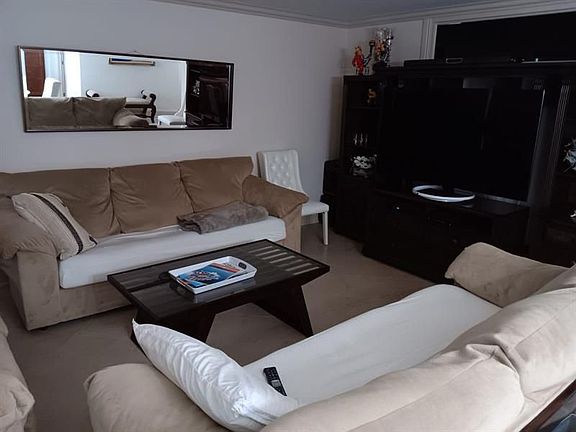 5th image of 4280 Galt Ocean Dr APT 4G