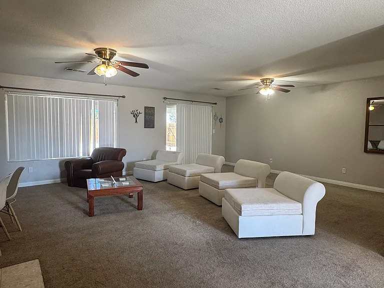 10193 Evelyn Ave — Photo 5