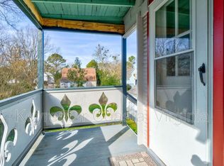 338 Main St #B, Smithfield, VA 23430