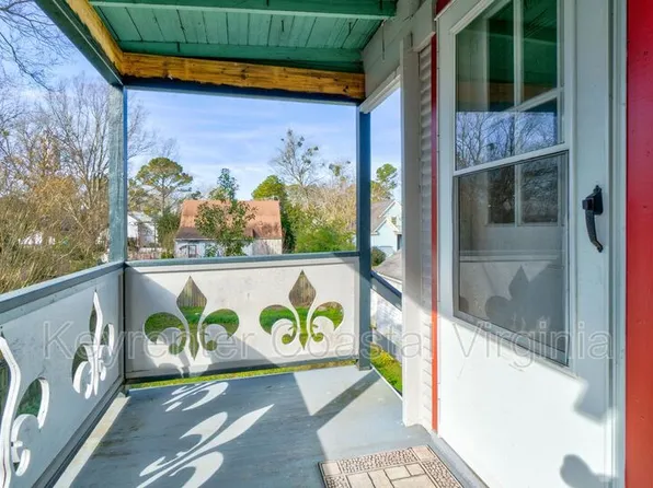 338 Main St #B, Smithfield, VA 23430