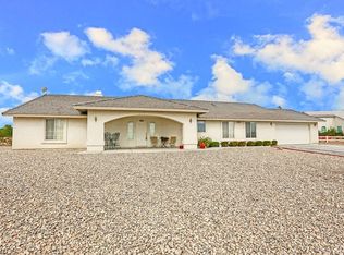 3840 E Peschutes St, Pahrump, NV 89048