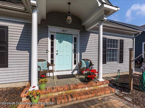 3rd image of 417 Matt Robinson Ln
