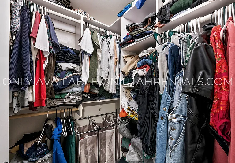 1660 Willowbrook Dr — Photo 10