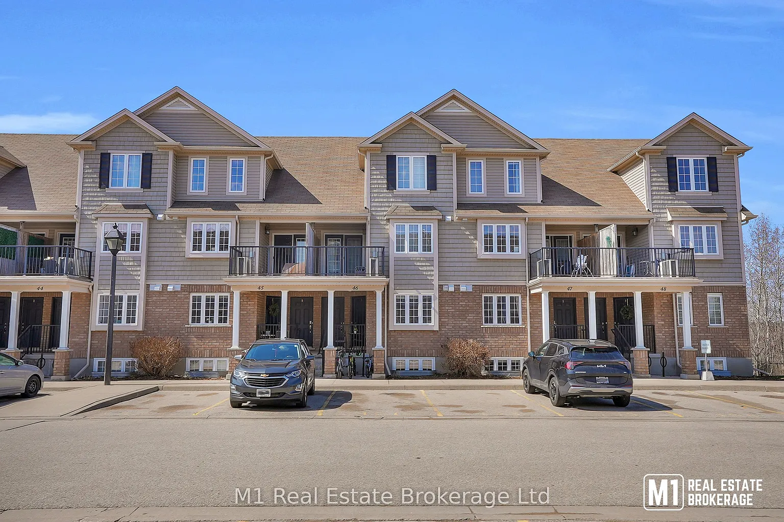 15 Carere Cres #46B photo 1