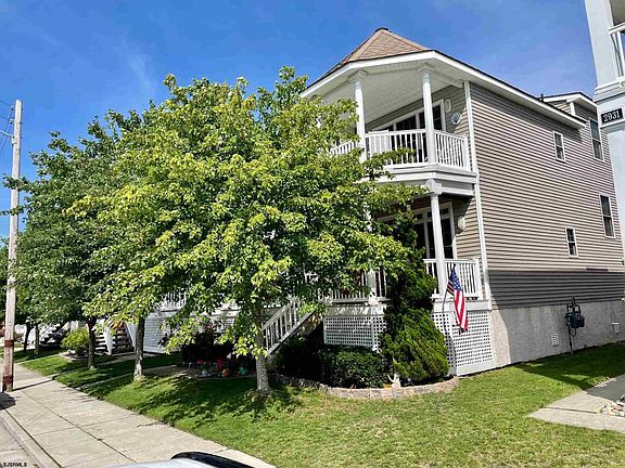 2nd image of 2927 Haven Ave #2