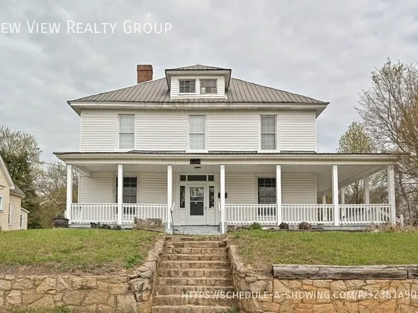 1208 S Salisbury Ave, Spencer, NC 28159