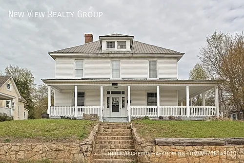 1208 S Salisbury Ave Photo 1