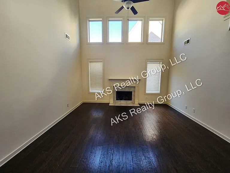 4613 Riverview Dr — Photo 4