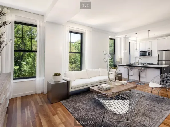 123 Parkside Avenue image 11 of 20