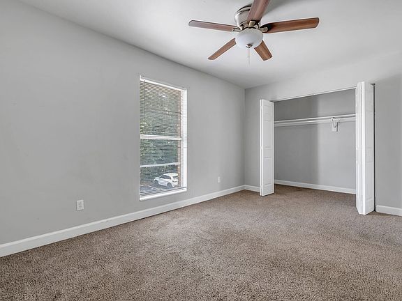 3rd image of 457 White Dr #B4