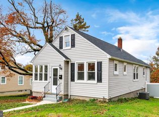 18 Northwood Dr, Lutherville Timonium, MD 21093