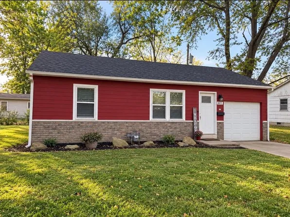 605 Elm St, Knob Noster, MO 65336
