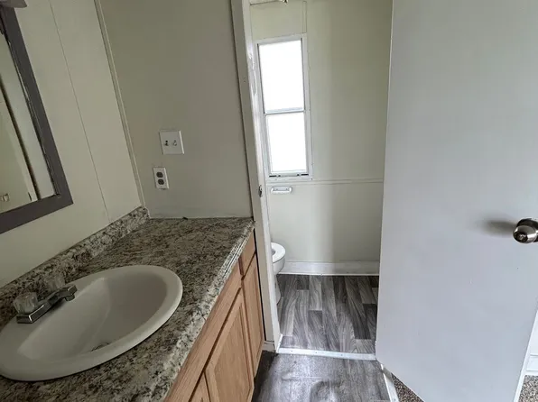 314 Mark Rd, Dillon, SC 29536