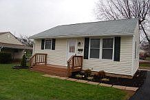 2nd image of 9 Meadow Ln