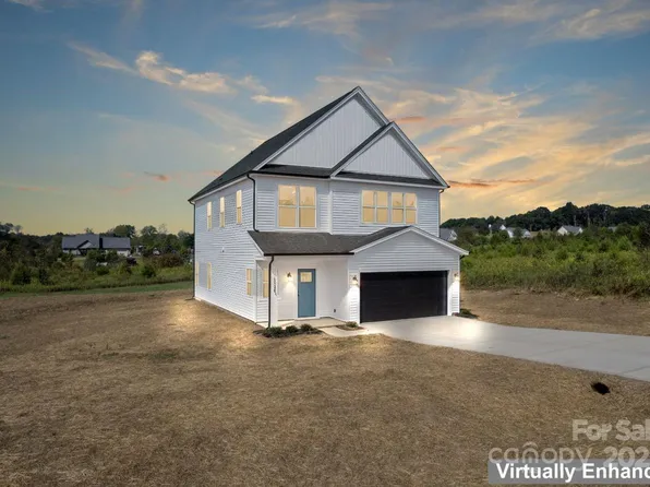 123 Mouzon Ln, Statesville, NC 28625