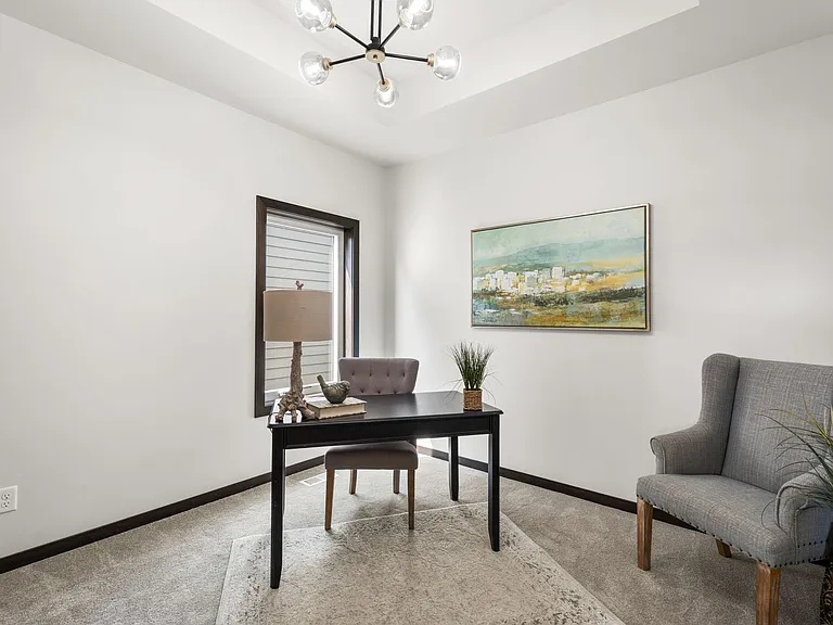 1115 S Foss Ave — Photo 19