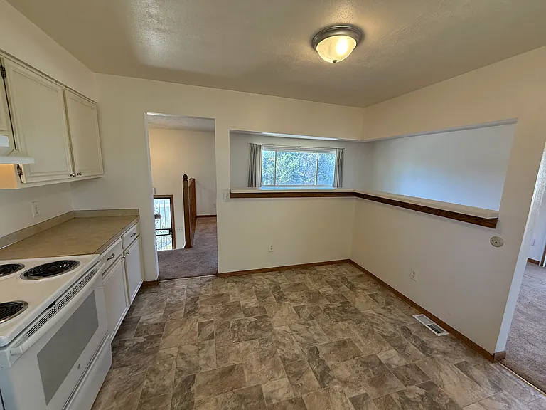 Open Kitchen