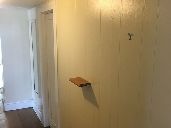 3rd image of 120 Maplewood Ave